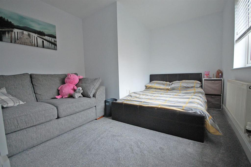 Bedroom 3.jpg