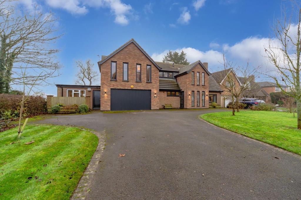 Gaulby Lane, Stoughton, Leicester 4 bed detached house £950,000