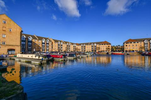 76 Evans Wharf, Hemel Hempstead, HP3 9WN