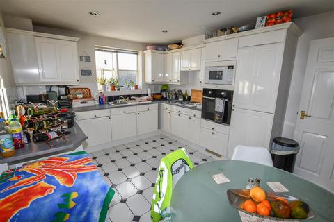 76 Evans Wharf, Hemel Hempstead, HP3 9WN