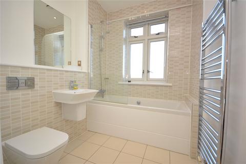 2 bedroom apartment to rent, Grace Bartlett Gardens, CM2