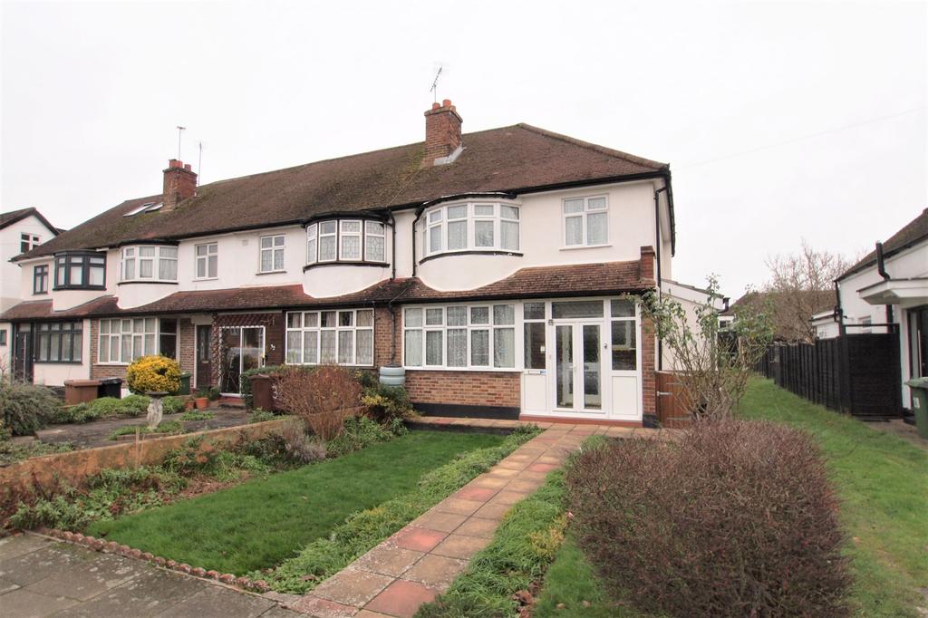 Meadowview Road, West Ewell, KT19 3 bed end of terrace house £525,000