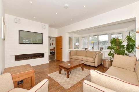 undefined, Belcaire Close, Lympne, Kent