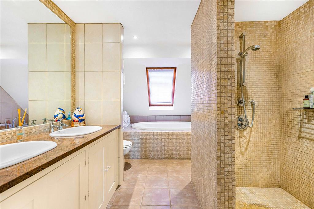 Ensuite