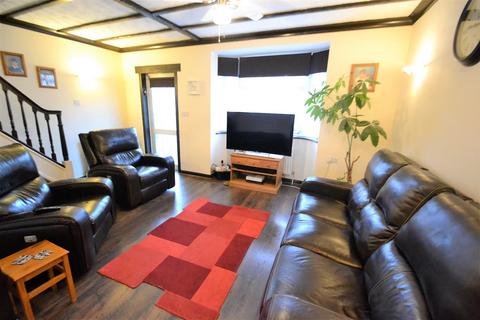 20 New Road, Bedfont, Feltham, TW14 8HN