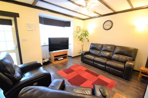 20 New Road, Bedfont, Feltham, TW14 8HN