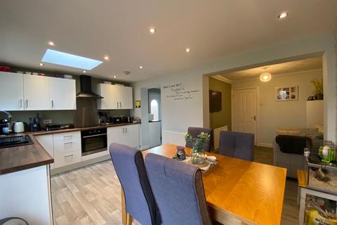 2 Bean Gardens, Snaith, Goole, DN14 9HR
