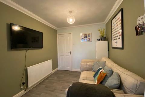 2 Bean Gardens, Snaith, Goole, DN14 9HR
