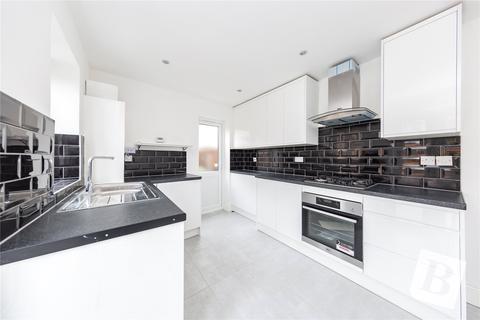 17 Adomar Road, Dagenham, RM8 3LR