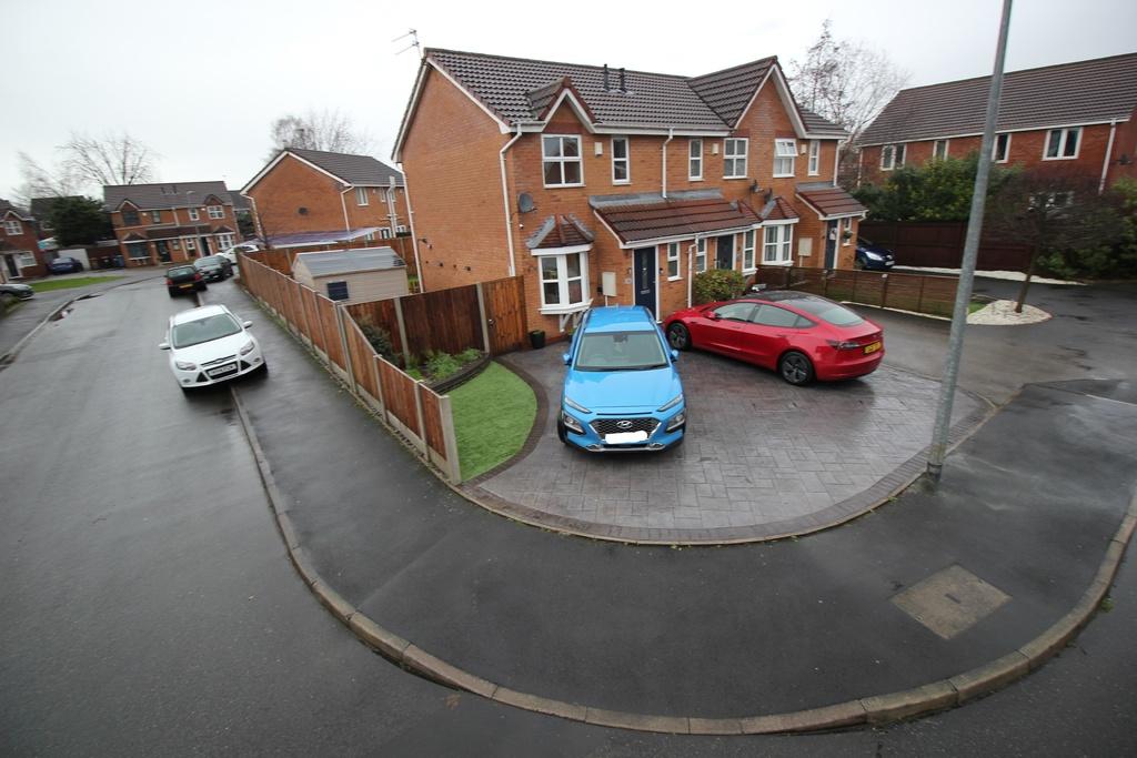 Redmans Close Eccles 2 bed terraced house £199,950