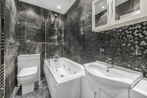 1 bedroom flat to rent, Gloucester Terrace, London