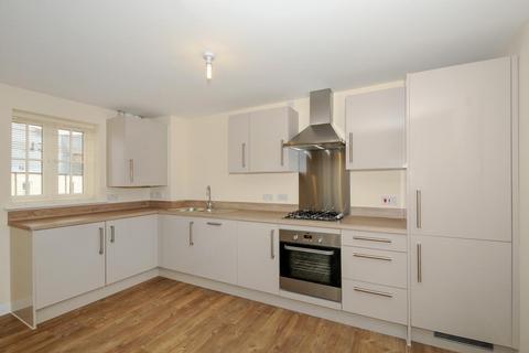 2 bedroom apartment to rent, Haydock Road,  Bicester,  OX26