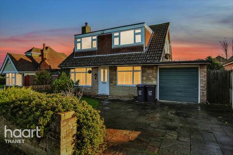 3 bedroom detached house for sale - Northumberland Avenue, Cliftonville