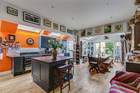 4 bedroom terraced house for sale - Criffel Avenue, SW2