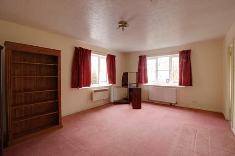 2 bedroom flat to rent, Southbridge Road, Croydon CR0