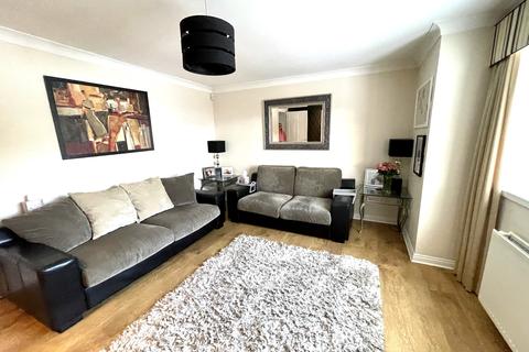 2 bedroom ground floor flat for sale - Lomond Court, Coatbridge ML5