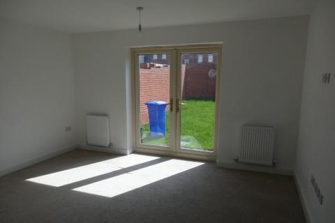 3 bedroom terraced house to rent, Staniforth Road, Sheffield, S9