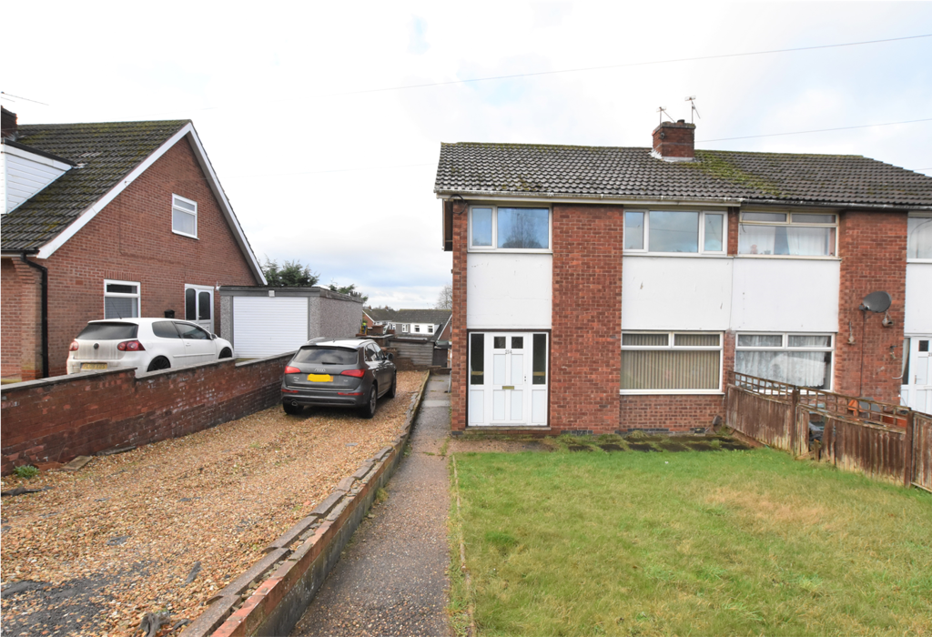 Ferry Road, Scunthorpe, Lincolnshire 3 bed semidetached house £129,950