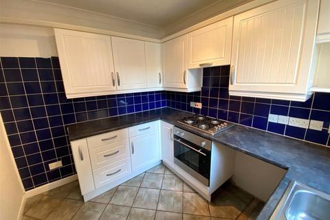 2 bedroom house to rent, Lin Brook Drive, Ringwood, Hampshire, BH24