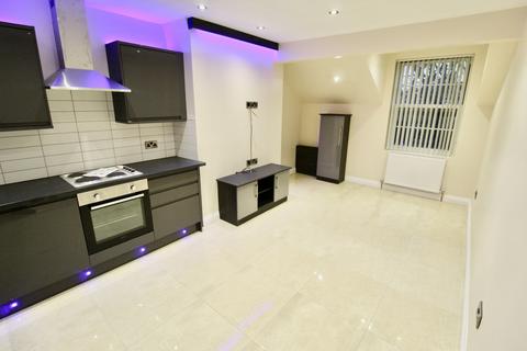 2 bedroom house to rent - 4 Ashwood Terrace, Leeds LS6