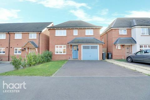 43 Farnley Road, Hamilton, Leicester, LE5 1GP