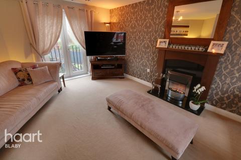 4 bedroom semi-detached house for sale - Brindley Close, Leicester