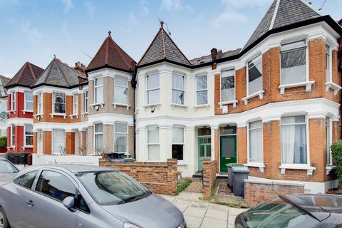 2 bedroom flat to rent, Pemberton Road, Haringay N4