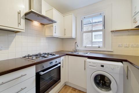 2 bedroom flat to rent, Pemberton Road, Haringay N4