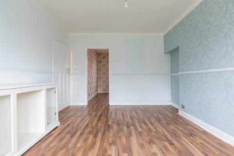 10 Kilpatrick Gardens, Clarkston, Glasgow, G76 7RQ