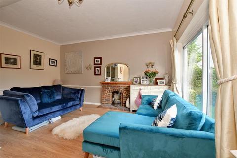 4 bedroom detached house for sale - Booker Close, Crowborough, East Sussex