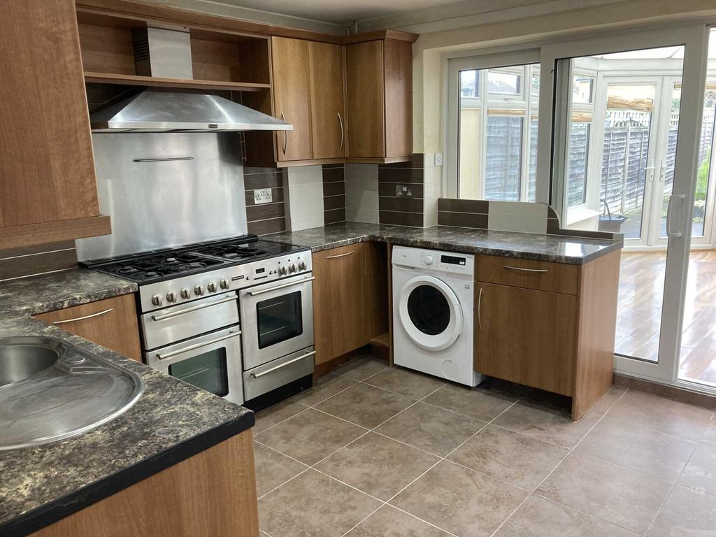House in Reading, Katesgrove, Coley Park - View 2