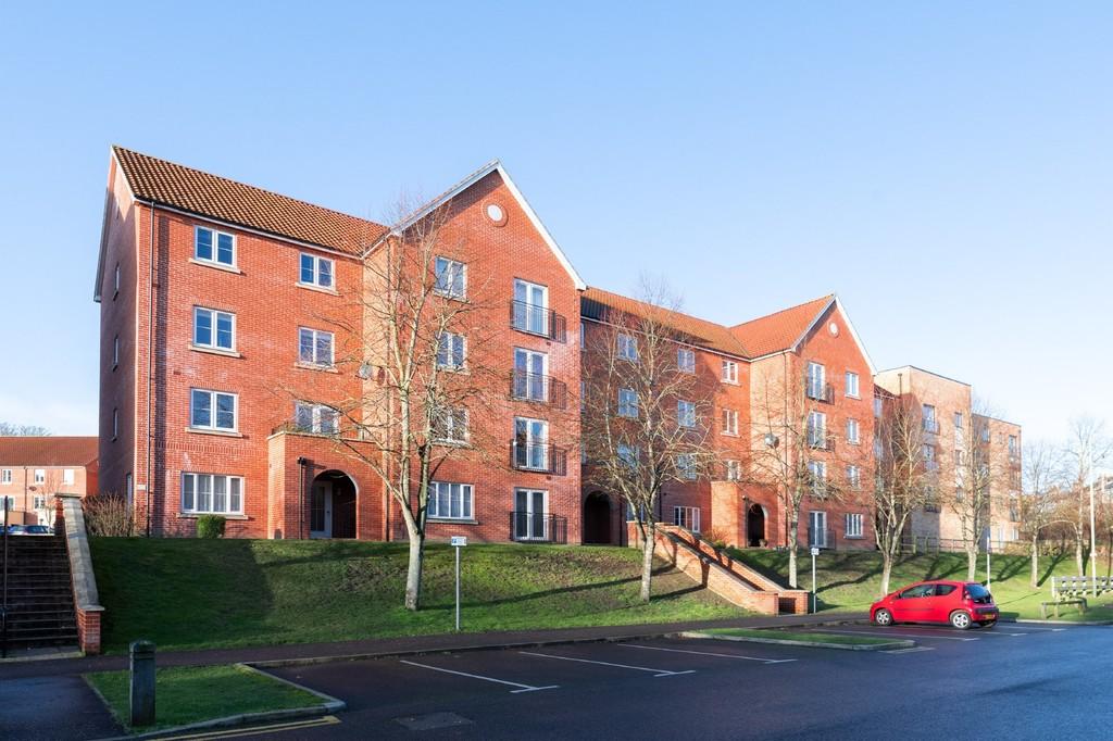 Brazen Gate, Norwich 2 bed apartment to rent £995 pcm (£230 pw)