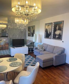 2 bedroom apartment to rent - 13 Denmark House