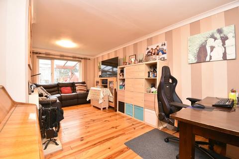 36 Holly Leys, Stevenage, SG2 8JA