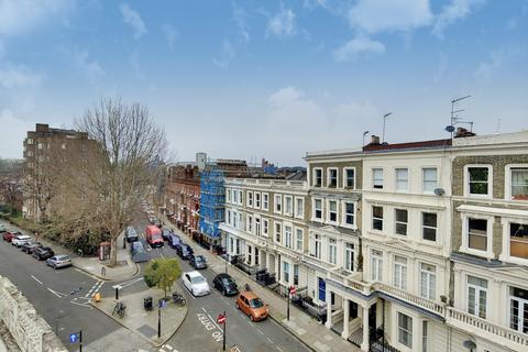 2 bedroom apartment to rent, Barton Road,  W14