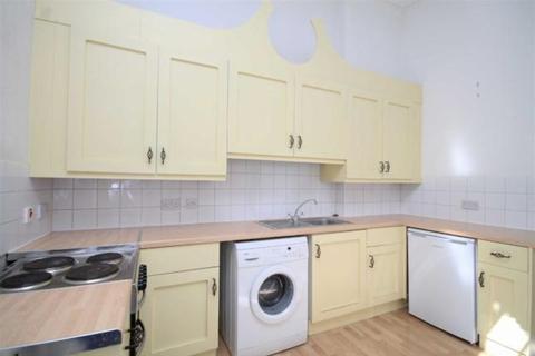 2 bedroom flat to rent - Palace Road, Kingston Upon Thames