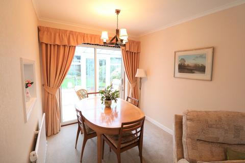 1 Ash Drive, Kenilworth, CV8 2DQ