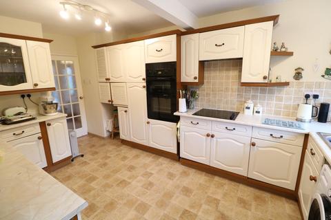 1 Ash Drive, Kenilworth, CV8 2DQ