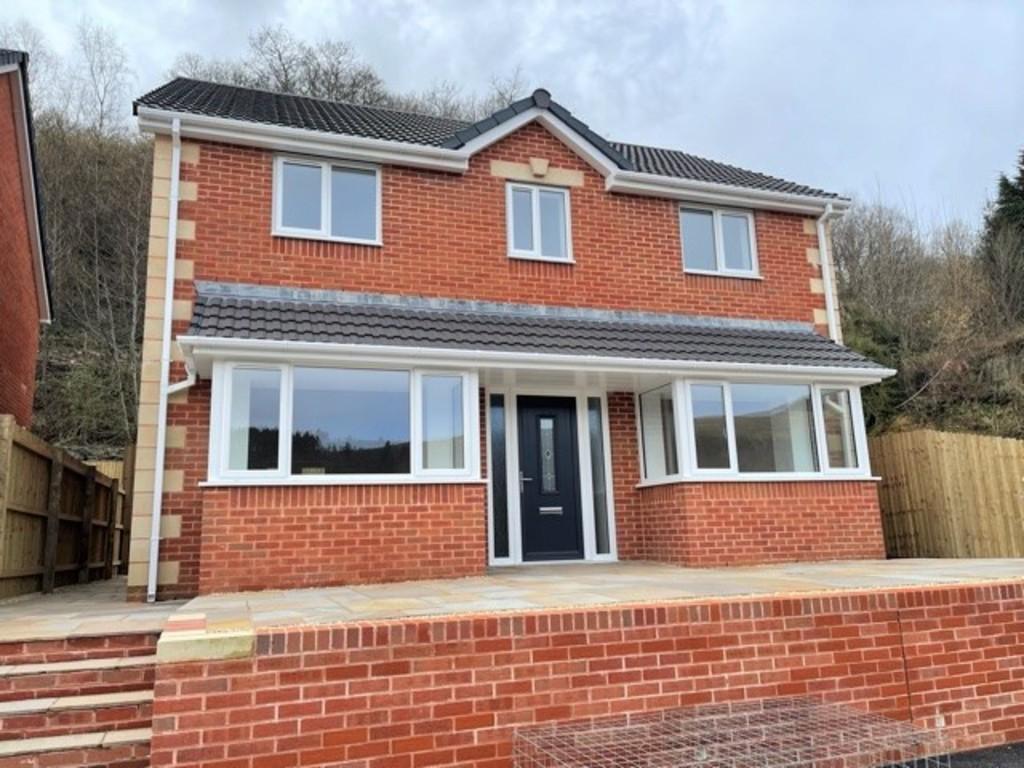 Valley View, Abercynon 4 bed detached house for sale £310,000