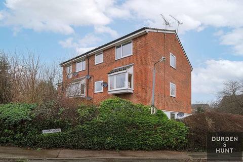 7 Swans Hope, Loughton, IG10 2NA