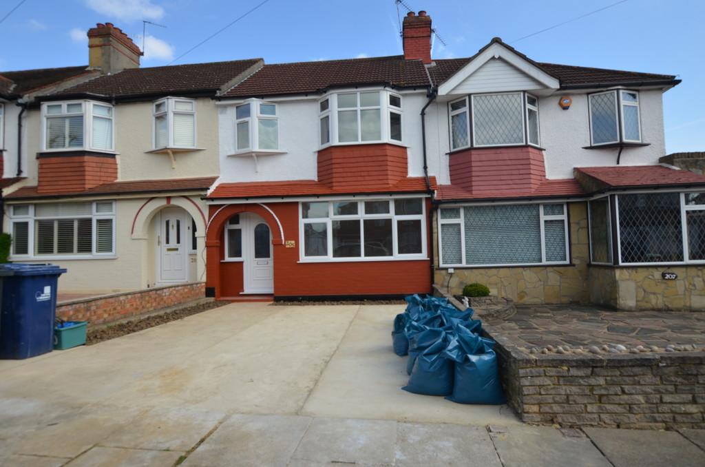 Empire Road, Perivale, Greenford, UB6 3 bed terraced house £650,000