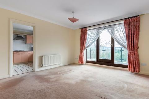 4, Mcmillan Court Whytebeam View, Whyteleafe, CR3 0AU