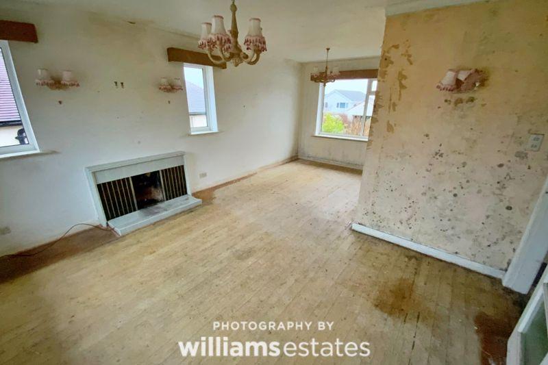 Aberconway Road, Prestatyn 3 bed detached bungalow £260,000