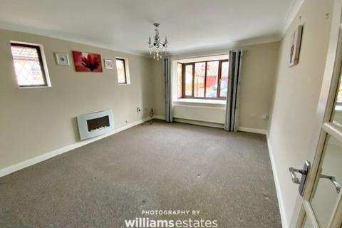 1 Clos Pry Copyn, Prestatyn, LL19 7UA