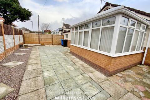1 Clos Pry Copyn, Prestatyn, LL19 7UA