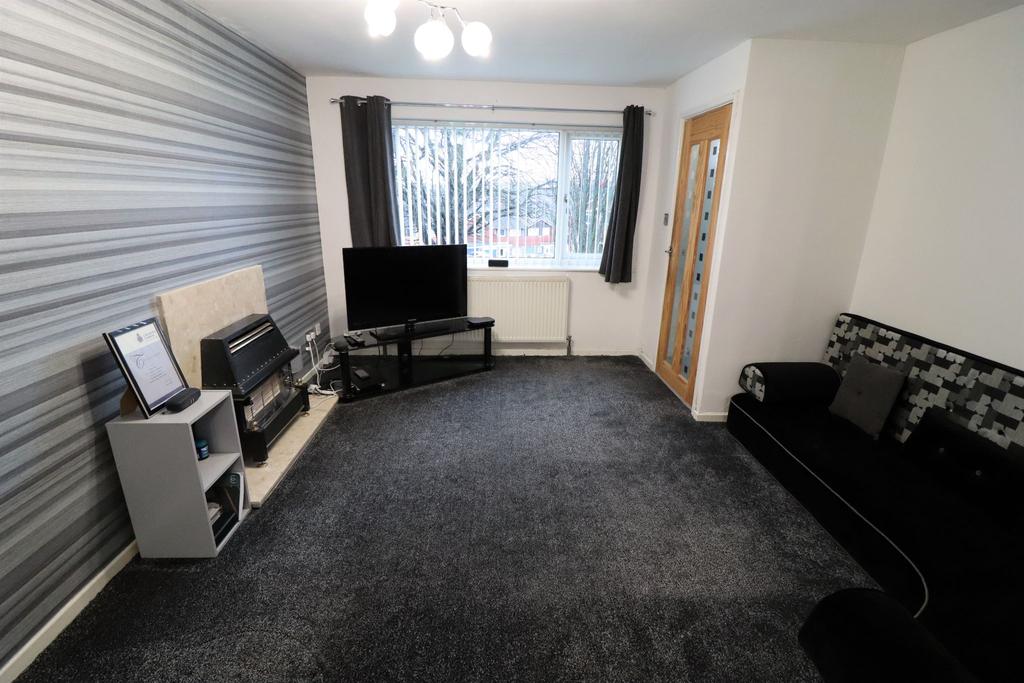 Openshaw Drive, Blackburn, BB1 3 bed semidetached house £155,000