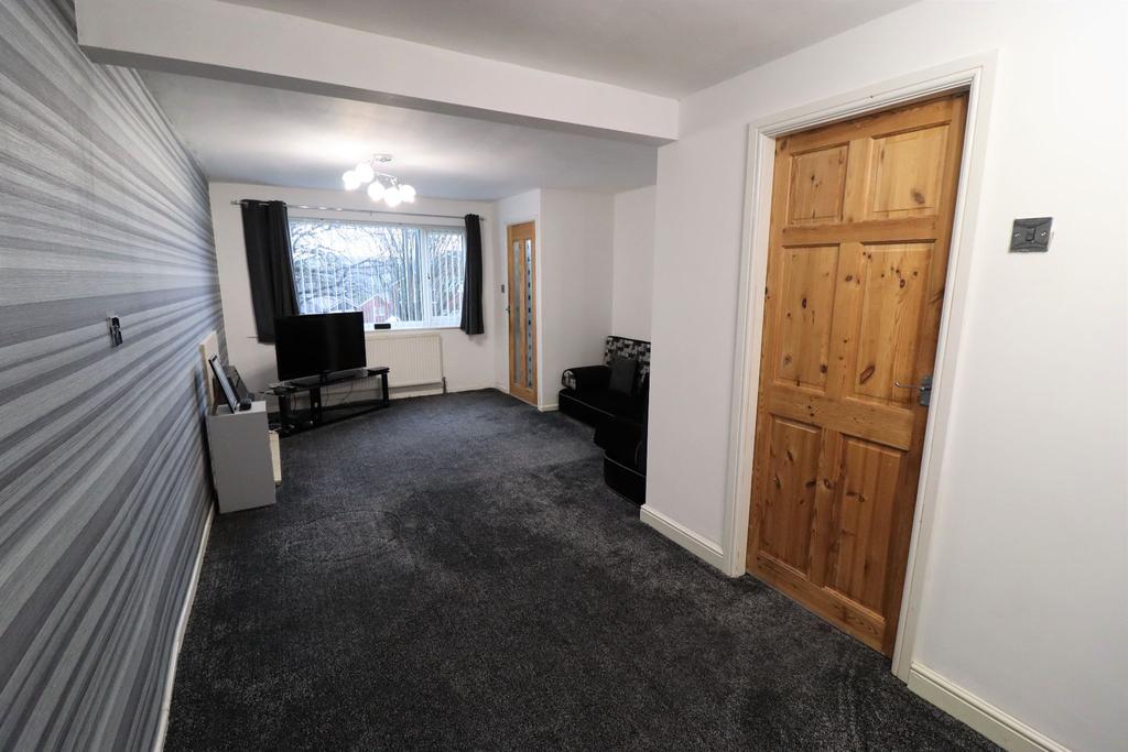 Openshaw Drive, Blackburn, BB1 3 bed semidetached house £155,000