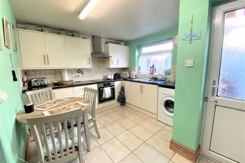 3 bedroom semi-detached house for sale - Wroughton Place Fairwater Cardiff CF5 4AB