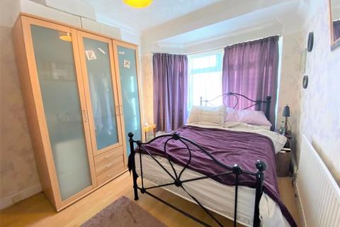 38 Wroughton Place, Ely, Cardiff, CF5 4AB
