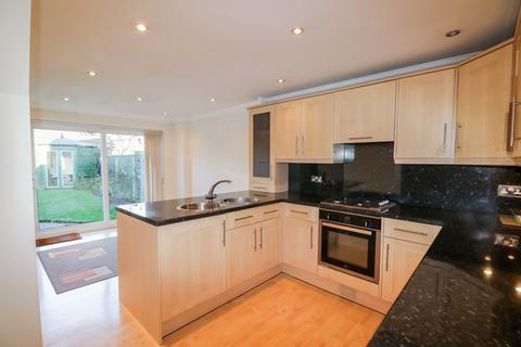 2 East Mount, North Ferriby, HU14 3BX